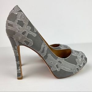 Badgley Mischka | Gray Silver Roxie Platform Pumps 8M